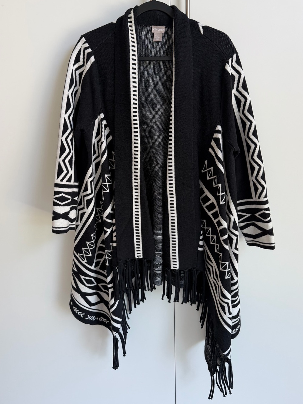 Chico’s Size 2 Black White Southwestern Fringe Open Front Cardigan Sweater Large - Picture 2 of 11